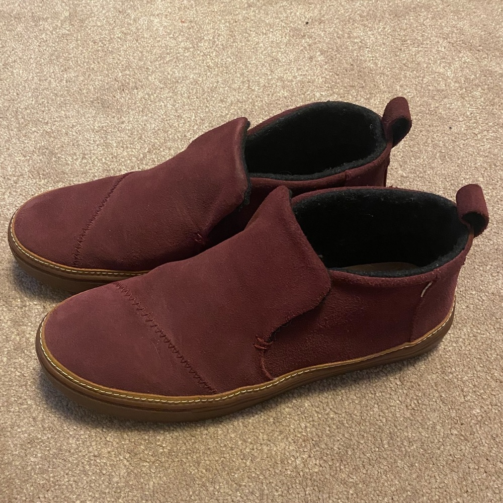 Women's Tom's Size 8